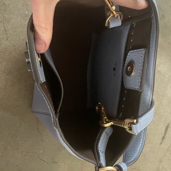 Tory Burch Small McGraw Bucket Bag Purse - Picture 8 of 13